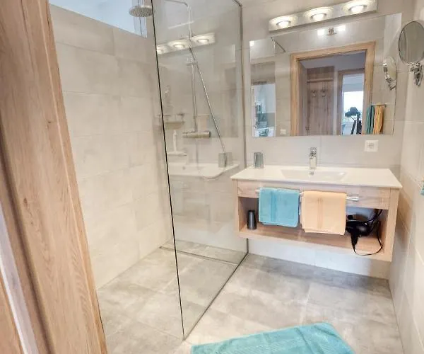 Pensionat Petschnig 1 Drobollach am Faakersee